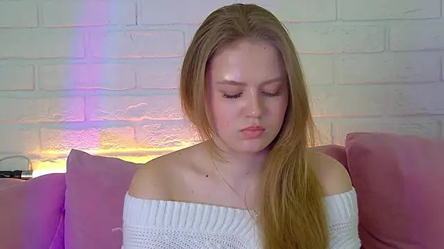 SelinSwarovski online show from February 3, 2:53 am