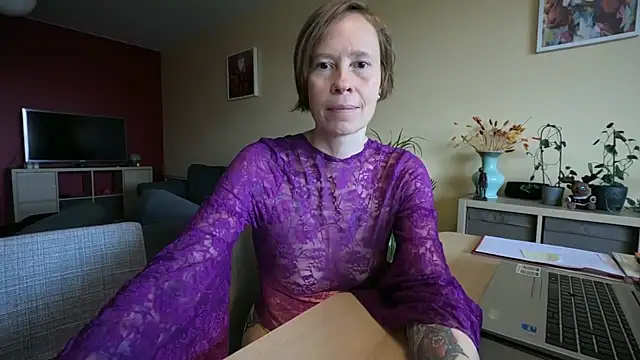 SexyExclusiveflower online show from October 31, 8:18 am