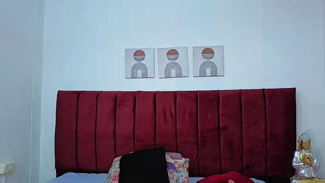 selena castillo online show from November 27, 1:14 pm