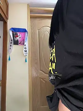 alissonfernandez  online show from March 21, 2:00 pm