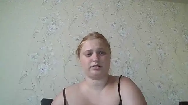 kila lo online show from June 29, 4:39 pm