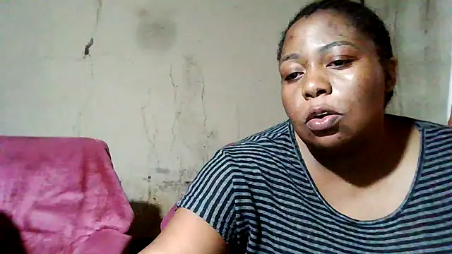 Snapshot of bustyboobs6 chatting on September 16, 3:31 pm bustyboobs6 online show from September 16, 3:31 pm