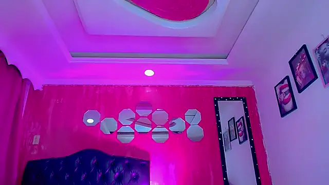 TiffanyMackensyy online show from February 27, 1:38 am