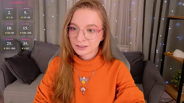 VioletShine online show from February 19, 1:10 pm