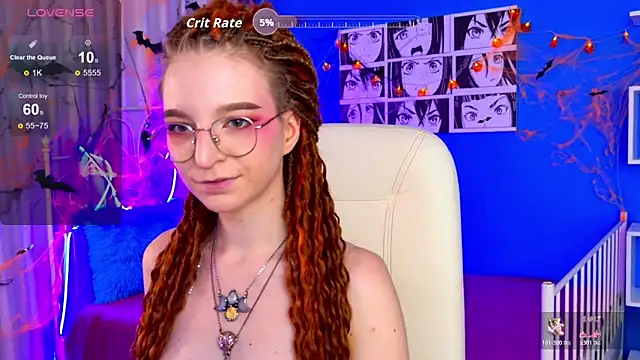 Snapshot of VioletShine chatting on October 18, 12:52 pm VioletShine online show from October 18, 12:52 pm