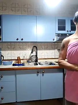 Snapshot of Alison_fitness chatting on October 18, 12:25 am Alison fitness online show from October 18, 12:25 am