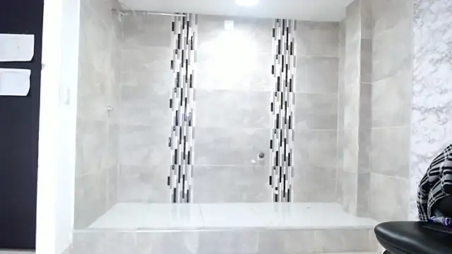 Candy Bony online show from December 17, 3:00 am