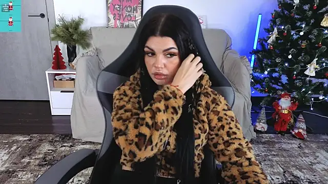 Tiffany lab online show from January 15, 1:39 pm