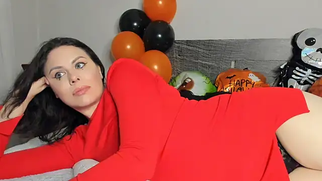 MollyCheiz online show from October 31, 4:33 pm