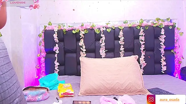 canela oss online show from October 2, 12:10 pm