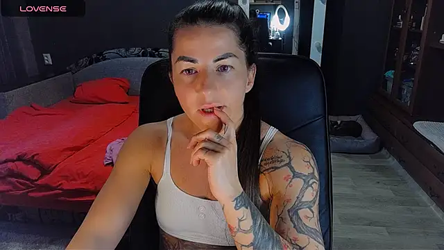 Aria Dl online show from September 23, 11:41 am