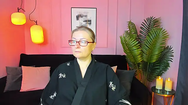 AlexandraKind online show from October 23, 1:39 pm