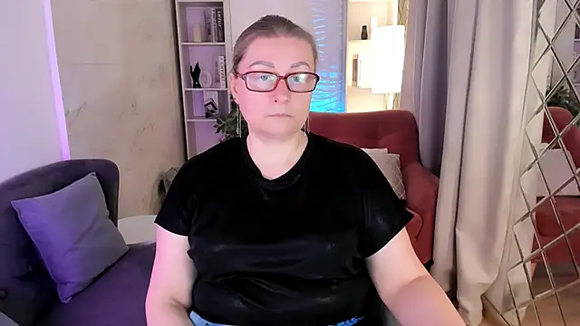 AlexandraKind online show from February 3, 8:34 pm