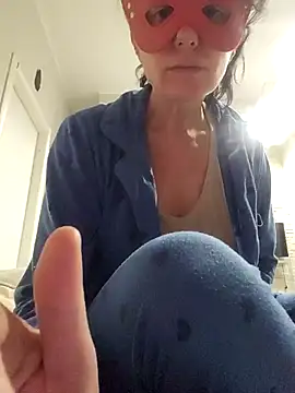 Vagabondainnamorata online show from December 19, 4:16 am