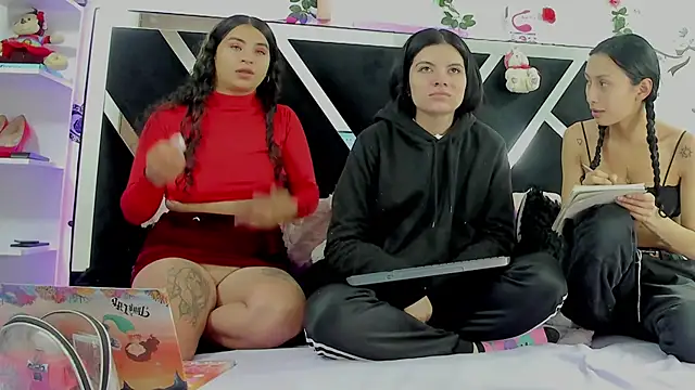 thedream girls online show from October 2, 12:21 pm