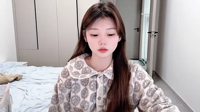 yang-yang-yang online show from October 22, 5:23 am