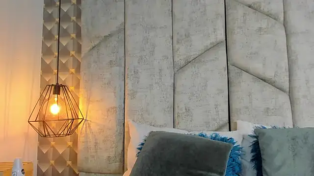 AshleyHill2 online show from April 8, 2:24 am