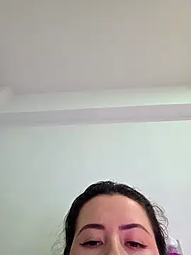 NeredaXxx online show from April 18, 8:53 pm