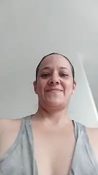 Snapshot of nicolle_milf1978 chatting on October 16, 1:14 pm nicolle milf1978 online show from October 16, 1:14 pm