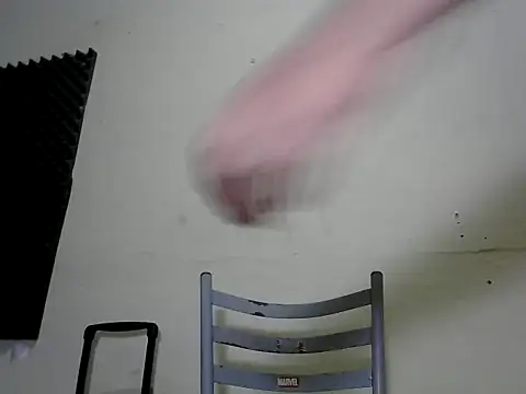 luanadoprive online show from April 16, 5:12 pm