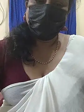 Snapshot of rekha_naier chatting on October 14, 6:10 pm rekha naier online show from October 14, 6:10 pm
