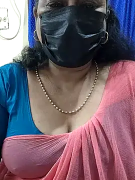 Snapshot of rekha_naier chatting on October 6, 4:23 pm rekha naier online show from October 6, 4:23 pm