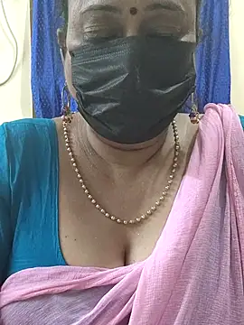 Snapshot of rekha_naier chatting on October 15, 6:21 pm rekha naier online show from October 15, 6:21 pm