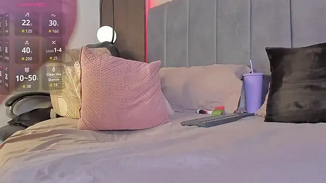 bella gibson online show from March 5, 11:39 am