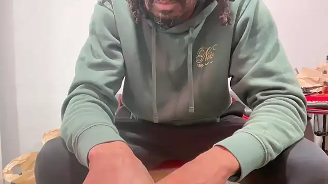 KcChiefBBC69 online show from March 1, 8:30 pm