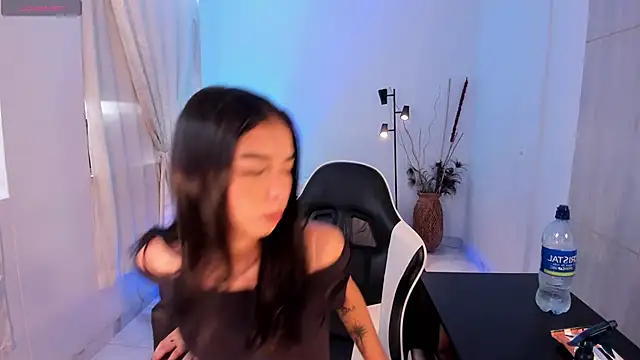 AnabelWolf online show from September 11, 4:51 pm