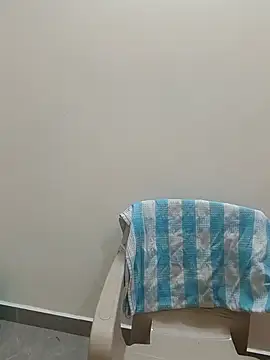 Tamil Shalini Lustyy online show from January 17, 1:13 am