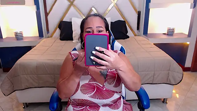 ashleylove prg online show from November 29, 2:37 am