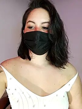 Aiunii1 online show from October 11, 12:52 pm