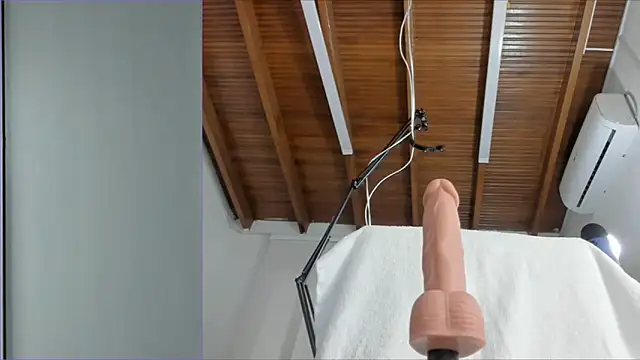 Lucy carter  online show from December 3, 3:03 pm