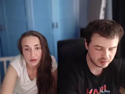 BraveCouple online show from June 12, 2:03 pm