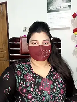 Hot-Angel  online show from February 13, 6:42 pm