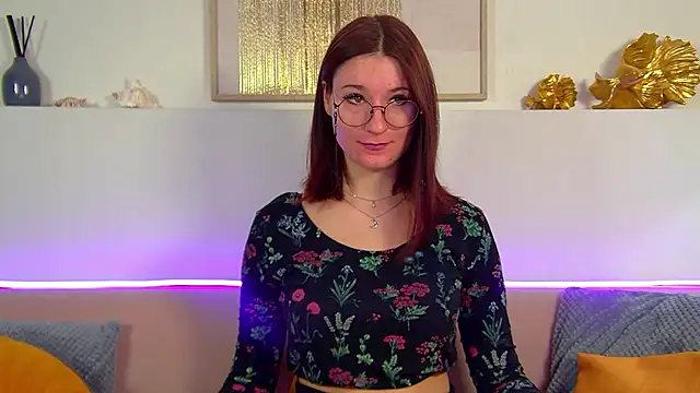 Snapshot of VictoriaArdern chatting on September 25, 6:34 am VictoriaArdern online show from September 25, 6:34 am