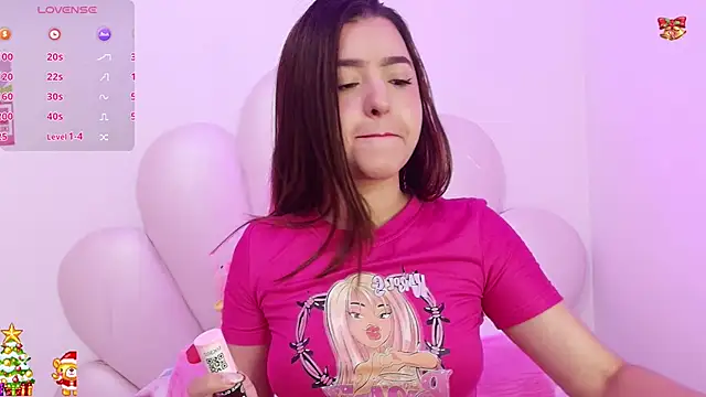 zoewillian online show from December 21, 4:17 am