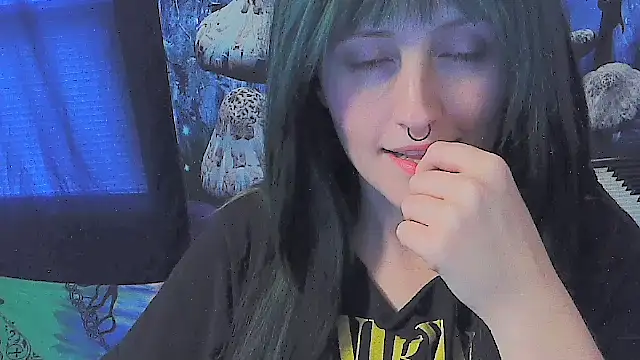  hellostormy  online show from March 2, 7:20 pm