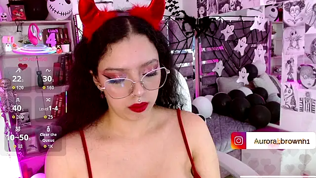 Aurora Brownn online show from October 30, 5:21 am