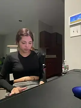 Sexyteengabi online show from June 19, 8:34 pm