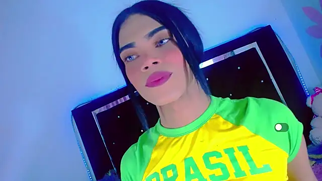 Theylor Rouse online show from November 27, 7:11 am