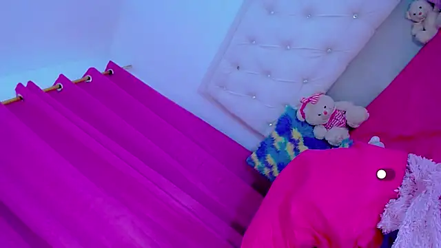 Theylor Rouse online show from April 10, 8:20 am