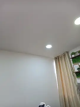 sasi luna online show from February 3, 2:11 pm