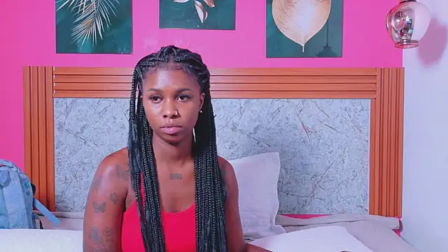 kinkyandsavage online show from April 7, 8:00 pm