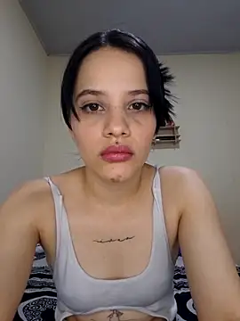 franchezkavegaaa online show from October 4, 2:22 pm