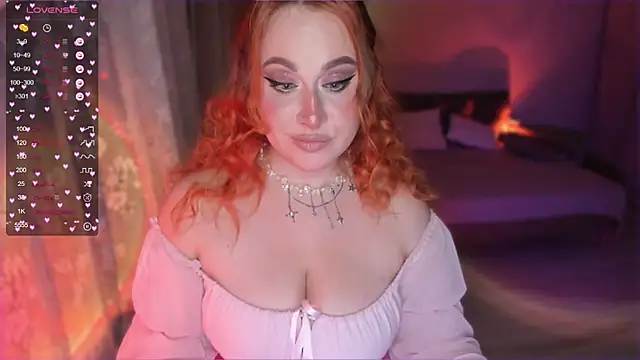 Snapshot of Flower_Camellia77 chatting on September 24, 12:31 am Flower Camellia77 online show from September 24, 12:31 am