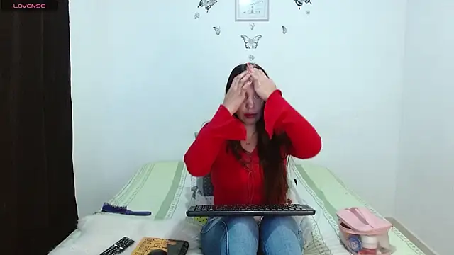 littleshydoll online show from January 17, 11:23 pm