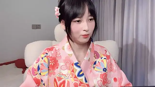 yorissss online show from October 9, 2:26 am