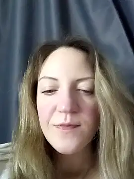 KattyLuuu online show from February 25, 8:18 pm